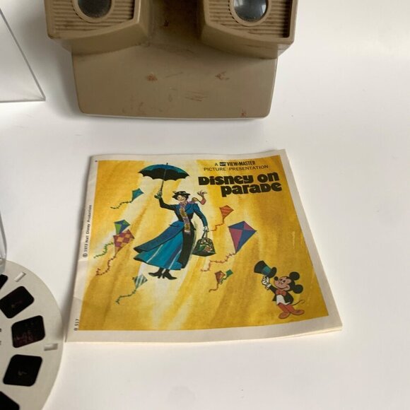 Vintage View-Master With Disney On Parade Reels - Picture 4 of 7